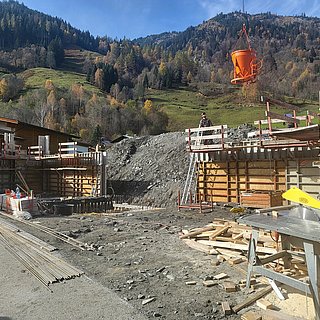 Bau der Reithalle am Feriendorf Ponyhof